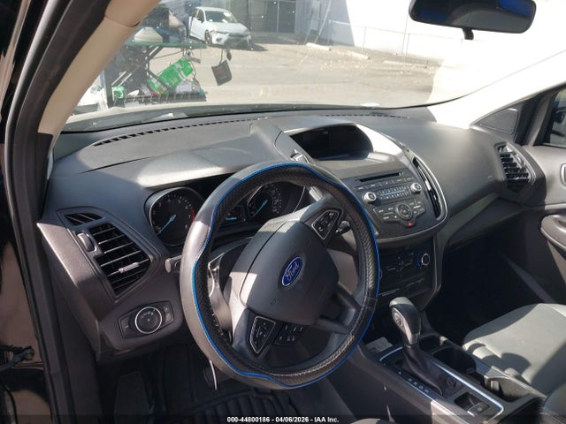 2017 FORD ESCAPE S 15