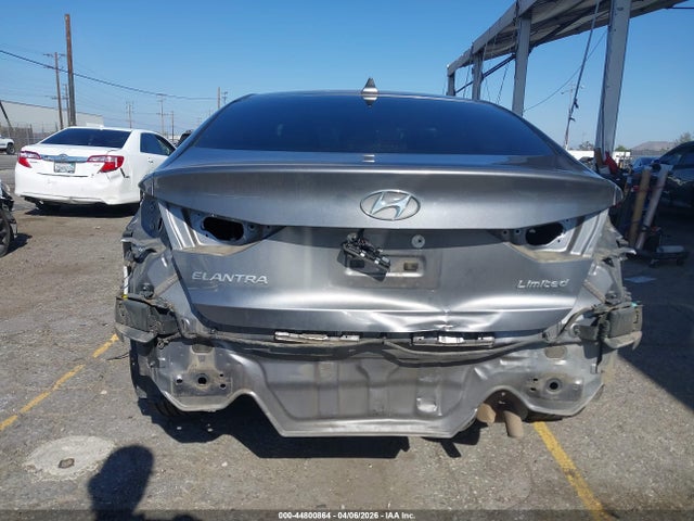 HYUNDAI ELANTRA LIMITED - 6