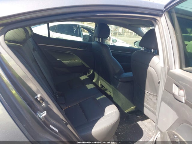 HYUNDAI ELANTRA LIMITED - 8