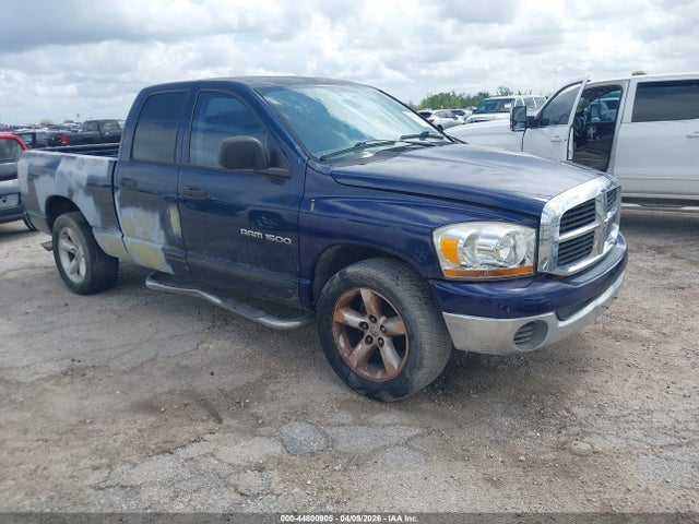 DODGE RAM 1500 SLT - 1