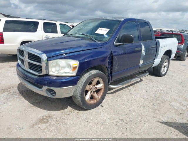 DODGE RAM 1500 SLT - 2