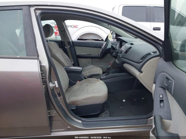 KIA FORTE EX - 5