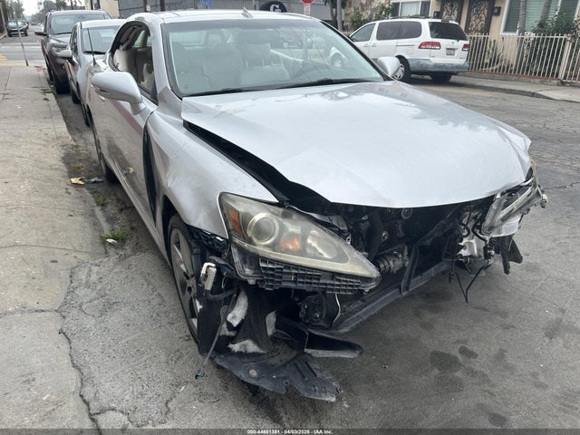 2011 LEXUS IS 