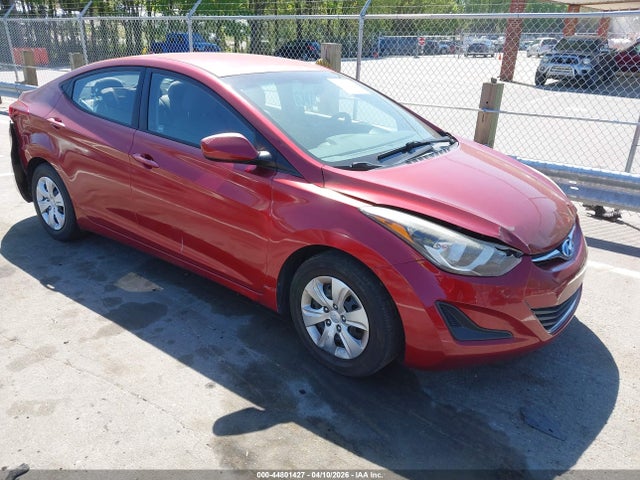 HYUNDAI ELANTRA SE - 1