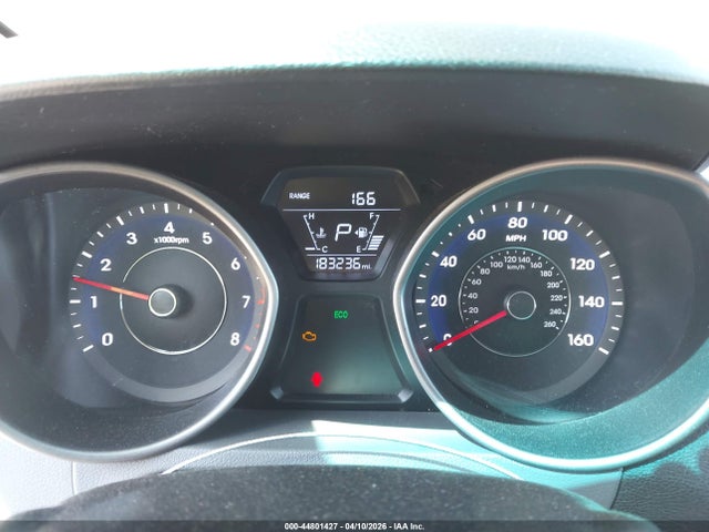 HYUNDAI ELANTRA SE - 7