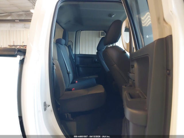 صورة 8 لـ 2012 RAM 1500 ST