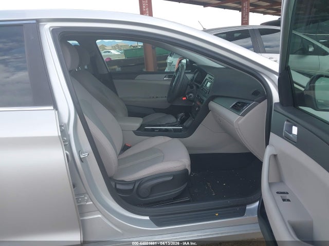 HYUNDAI SONATA SE - 5