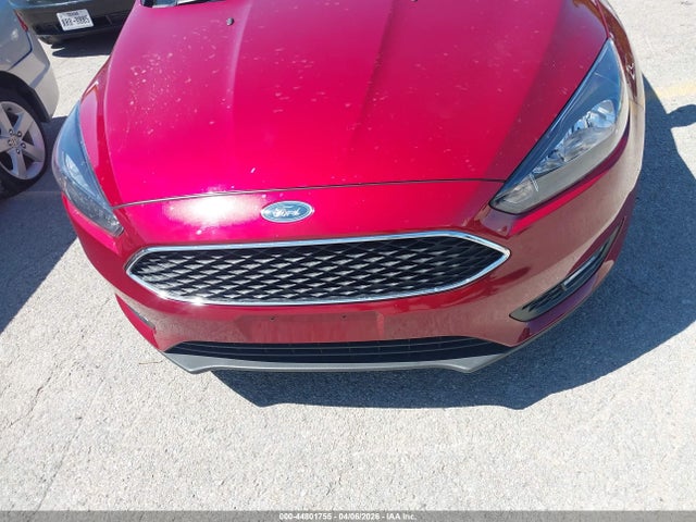FORD FOCUS SE - 6