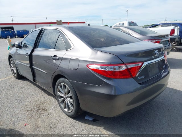 TOYOTA CAMRY - 3