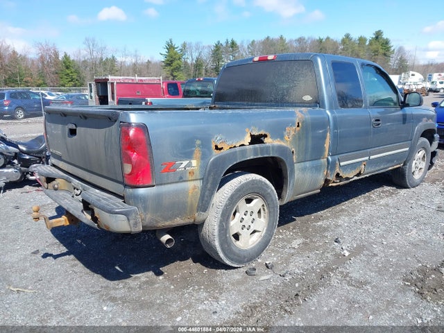CHEVROLET SILVERADO 1500 LT1 - 4