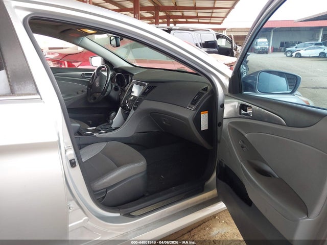 HYUNDAI SONATA HYBRID - 5