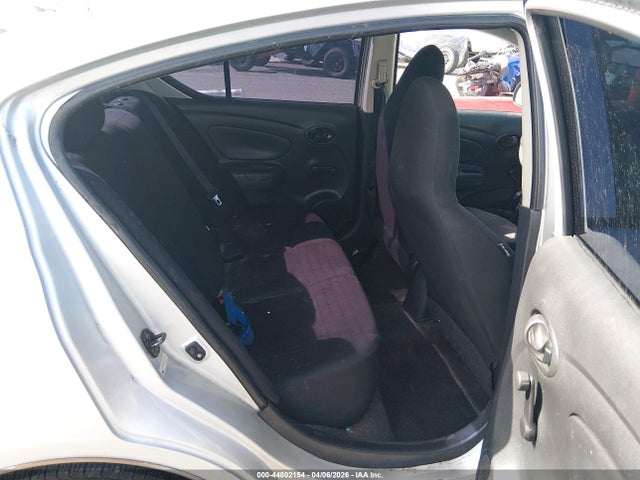 2015 Nissan VERSA 1.6 S+ 照片 8