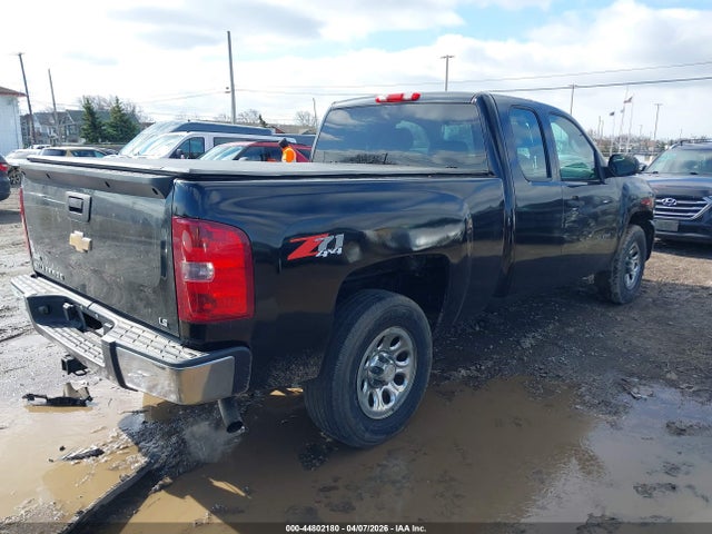 CHEVROLET SILVERADO 1500 LS - 4