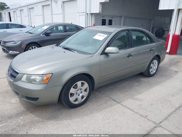 HYUNDAI SONATA GLS - 2