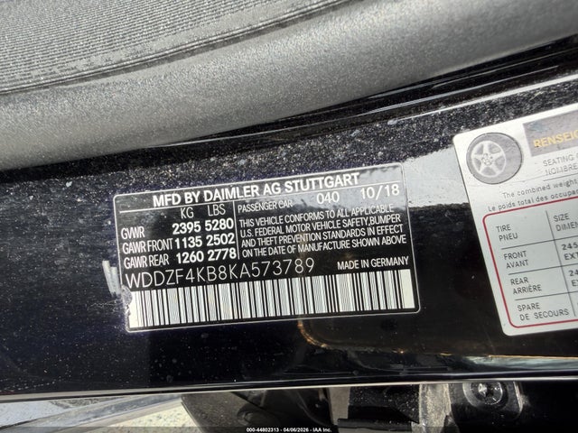 MERCEDES-BENZ E-CLASS - 8