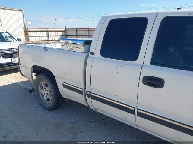 CHEVROLET SILVERADO 1500 LS - 6