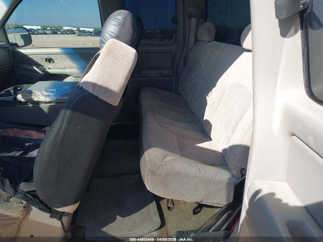 CHEVROLET SILVERADO 1500 LS - 8