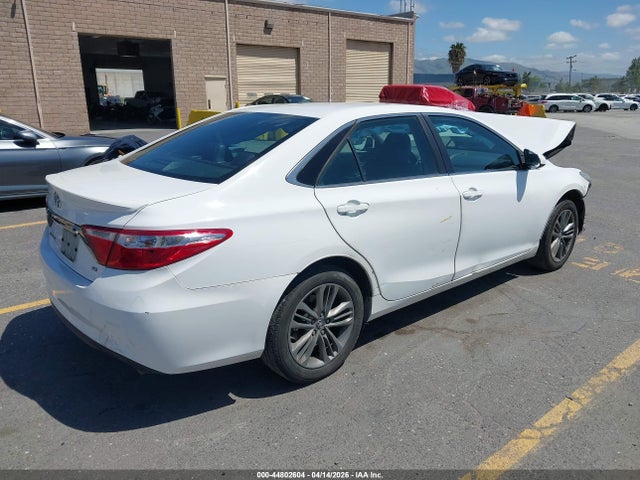 صورة 4 لـ 2016 Toyota CAMRY SE
