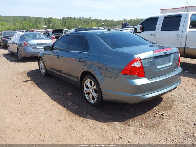 FORD FUSION SE - 3