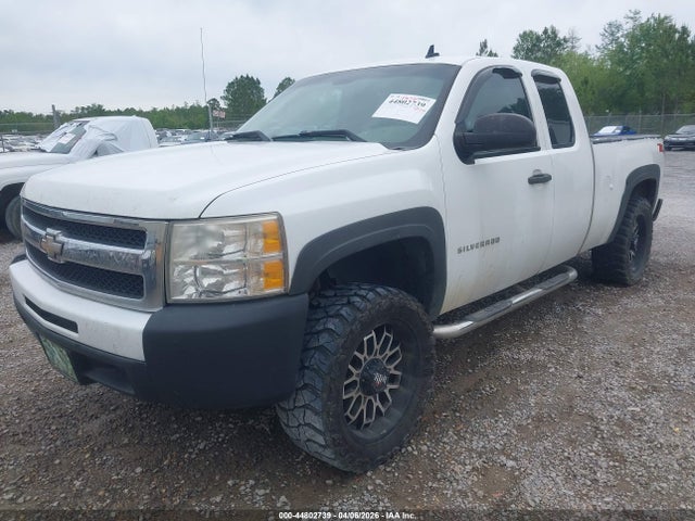 CHEVROLET SILVERADO 1500 WORK TRUCK - 2