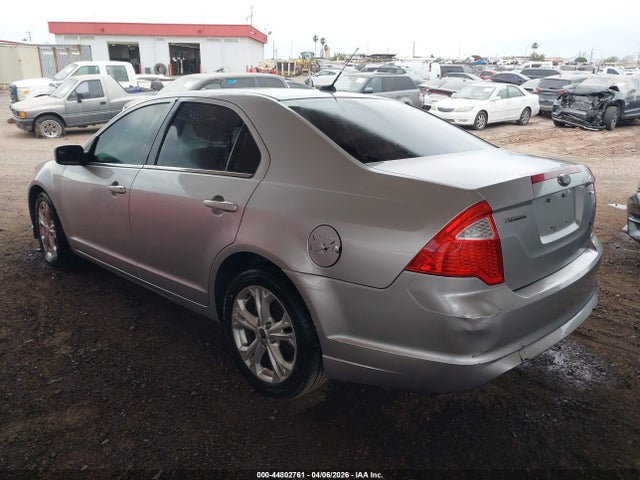 FORD FUSION SE - 3