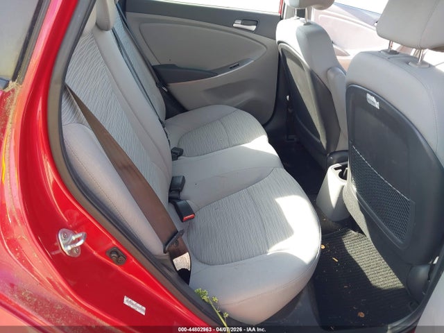 HYUNDAI ACCENT GLS - 8