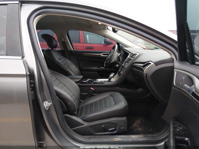 FORD FUSION SE - 5