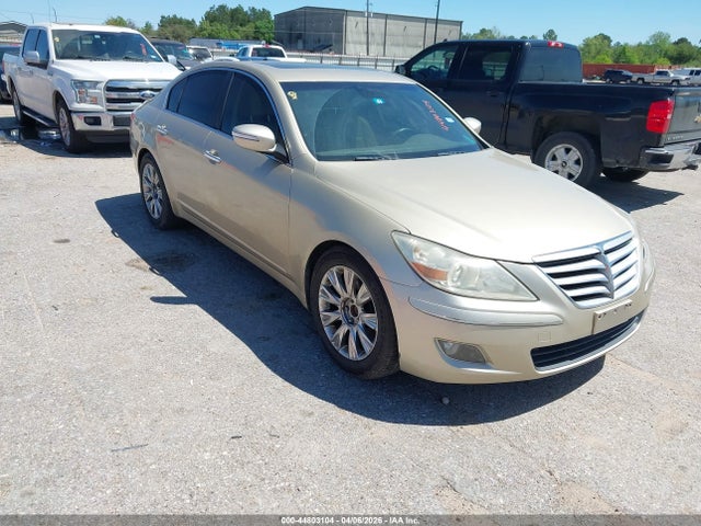 HYUNDAI GENESIS 3.8 - 1