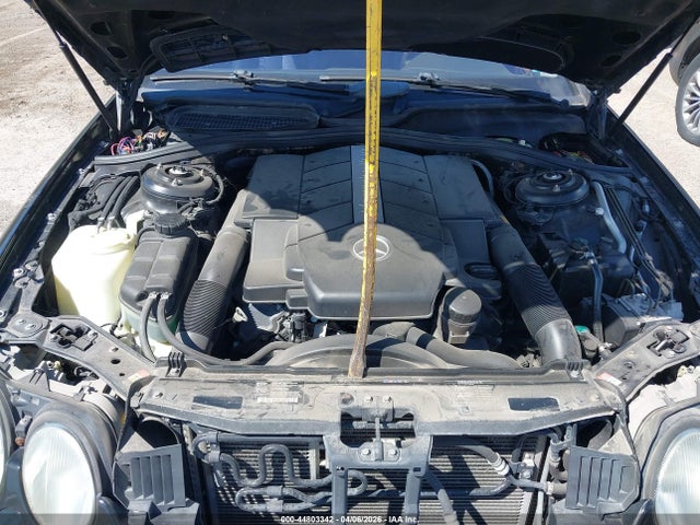 MERCEDES-BENZ CL - 10