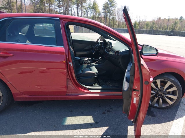 HYUNDAI ELANTRA GT SPORT - 5