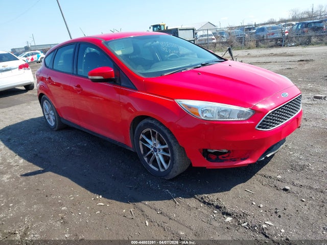 FORD FOCUS SE - 1