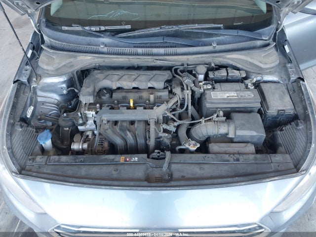 HYUNDAI ACCENT SE - 10