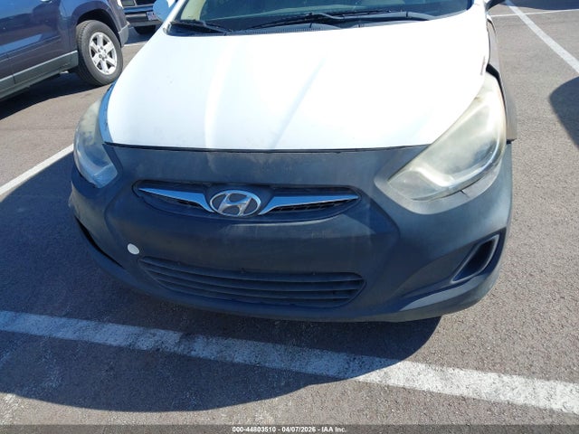 HYUNDAI ACCENT GLS - 6