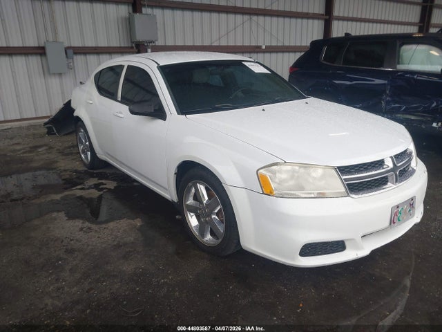 DODGE AVENGER SE - 1