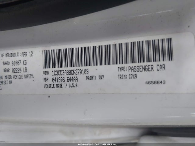 DODGE AVENGER SE - 9