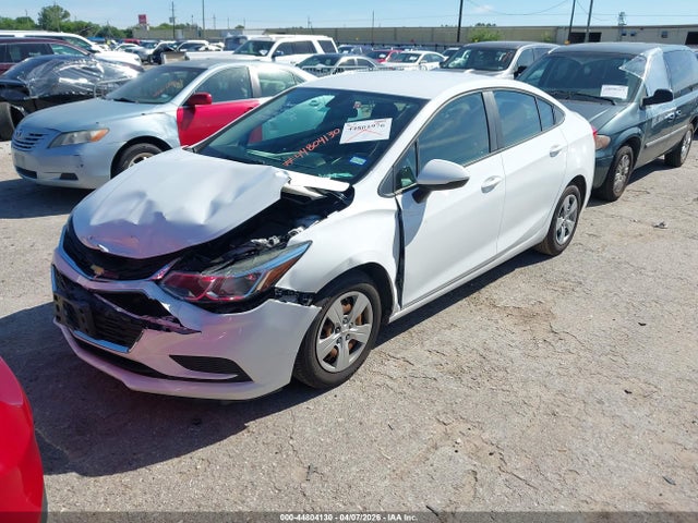 CHEVROLET CRUZE LS AUTO - 2