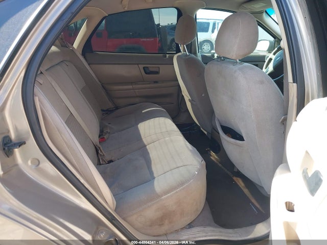 FORD TAURUS SES - 8