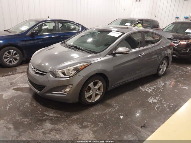 HYUNDAI ELANTRA - 2
