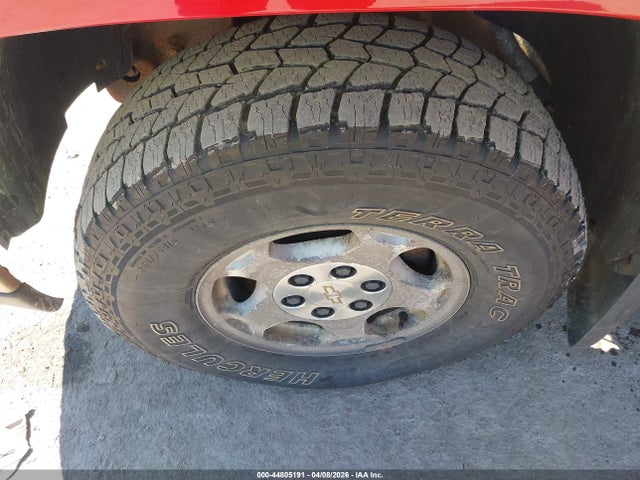 CHEVROLET SILVERADO 1500 LS - 6