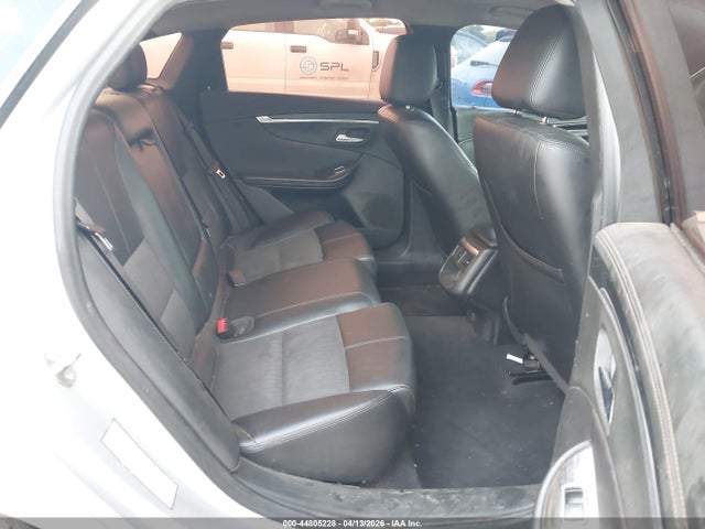 CHEVROLET IMPALA 1LT - 8