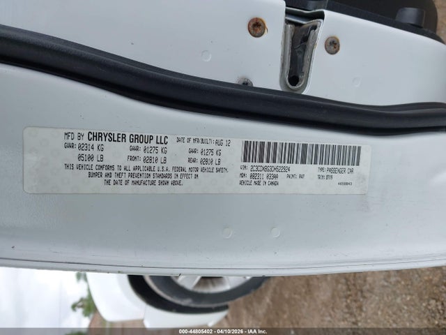 DODGE CHARGER SE - 9