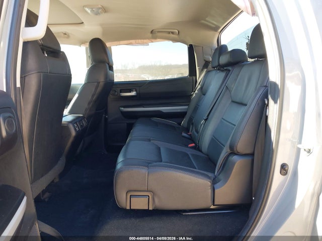 TOYOTA TUNDRA - 8