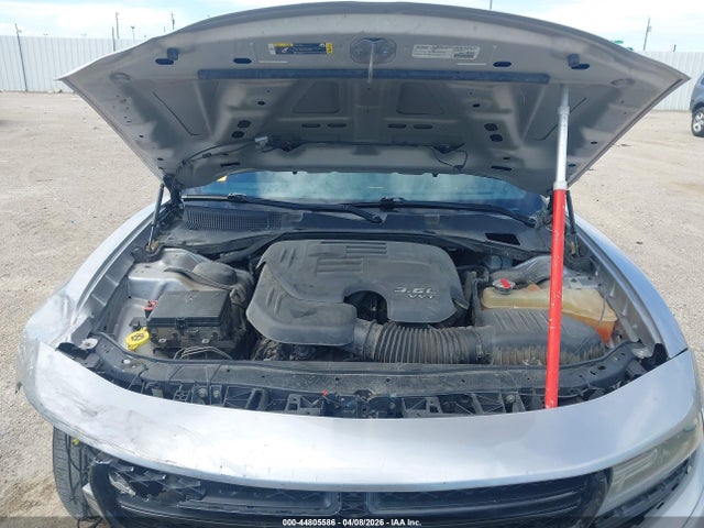 DODGE CHARGER SXT - 10