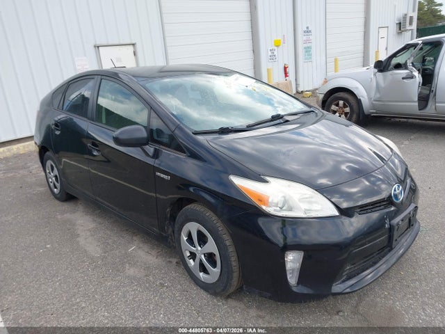 2014 TOYOTA PRIUS THREE
