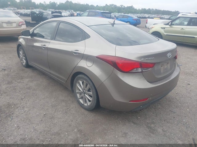 HYUNDAI ELANTRA SE - 3