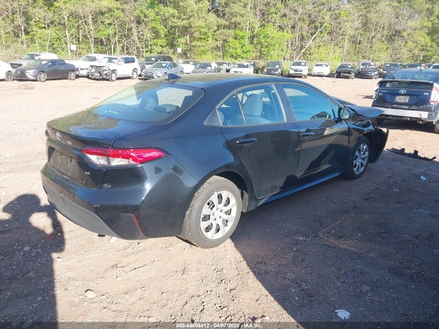 2025 Toyota COROLLA LE thumbnail 4