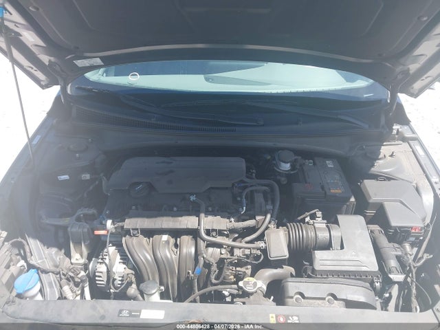 HYUNDAI ELANTRA SEL - 10