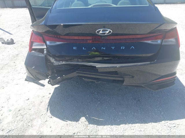 HYUNDAI ELANTRA SEL - 6