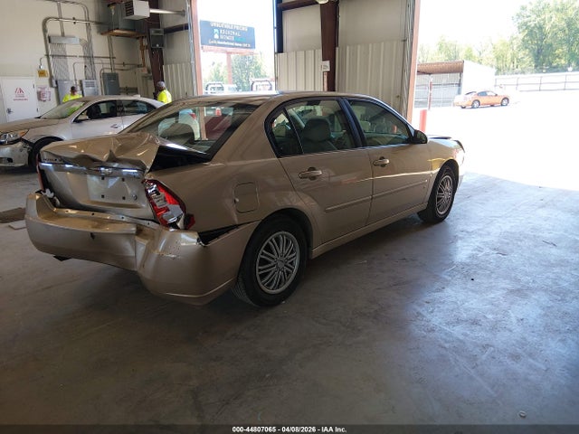 CHEVROLET MALIBU CLASSIC LT - 4