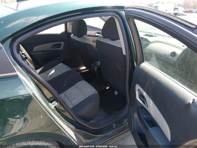 CHEVROLET CRUZE LS AUTO - 8